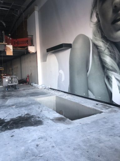 Fully removed escalator